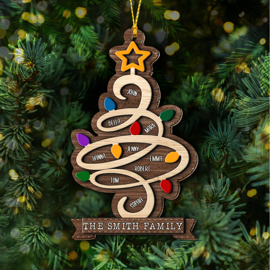 Sapin de Noël avec nom de famille - Ornement en bois personnalisé avec le nom de famille